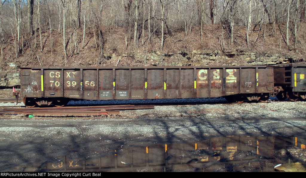 CSX 703956